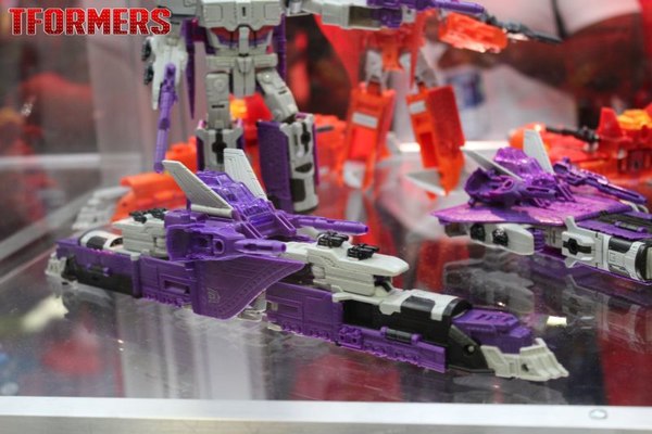 SDCC 2016   Generations Platinum Series And Titans Return Preview Night Display 129 (129 of 157)